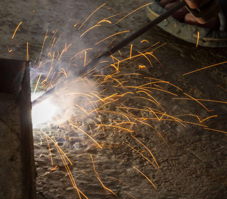 Metal Welding with sparks