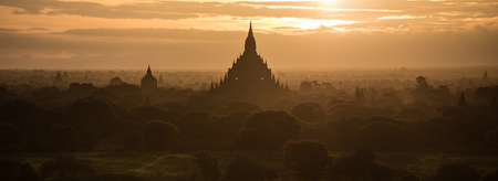 Sunrise of Bagan, Myanmarの写真素材