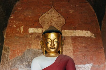 Buddha statue in Sulamani temple in Bagan, Myanmar.の写真素材