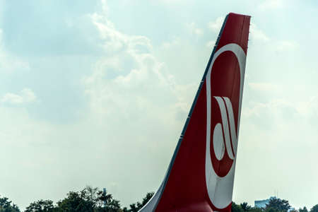 DUSSELDORF, GERMANY SEPTEMBER 03, 2017: Airbus A320 Air Berlin at the airport of Dusseldorf while taxiingのeditorial素材