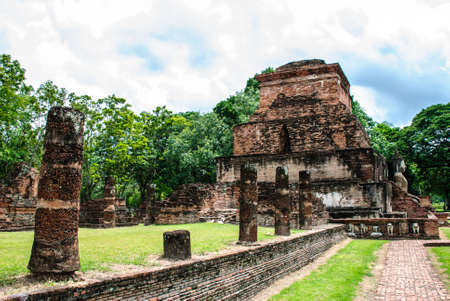 The ancient lotus bud stupa in Wat Mahatat, this temple is situated in the heart of the city, is most important temple as the principle temple of Sukhothai.の写真素材
