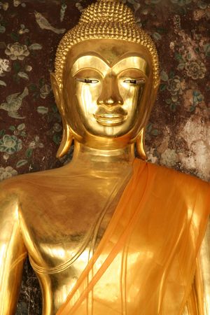 golden buudha in wat suthat buddhist temple in bangkoks old city thailandの写真素材