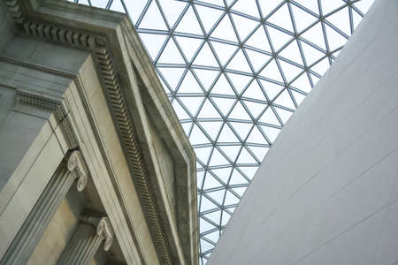 LONDON, UNITED KINGDOM - JAN 23: Great Court of British Museum on Jan 23, 2010 in London, United Kingdom. The Great Court is the largest covered square in Europe.のeditorial素材
