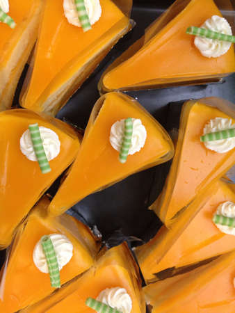 Many orange cake