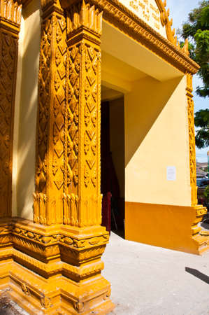 Thai arched entrance in temple, Thailand.の写真素材