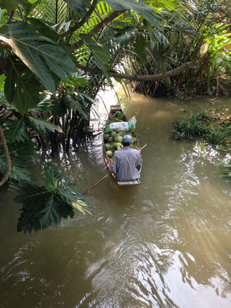 Thai boat in riverの素材