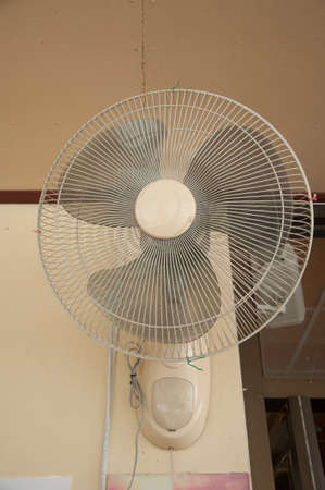 white ceiling fan in homeの写真素材