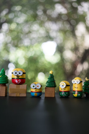 Bangkok, Thailand - November 11, 2023 : Minions Q-TOPPING Christmas Version. Cute a little Minion character of Christmas Versionのeditorial素材
