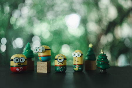 Bangkok, Thailand - December 5, 2023 : Minions Q-TOPPING Christmas Version. Cute a little Minion character of Christmas Versionのeditorial素材