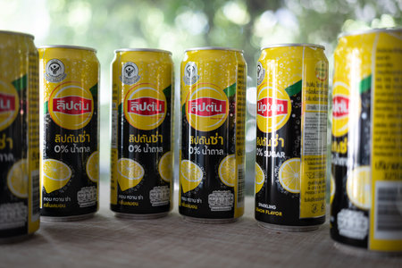 Bangkok, Thailand - December 7, 2023 : Aluminium cans of Lipton ice tea sparkling lemon flavour with no sugar, flavour is ragrant, sweet and zestyのeditorial素材