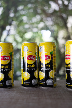 Bangkok, Thailand - December 12, 2023 : Aluminium cans of Lipton ice tea sparkling lemon flavour with no sugar 325 ml.のeditorial素材