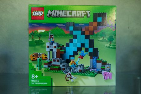 Bangkok, Thailand - January 7, 2024 : A green box of LEGO Minecraft The Sword Outpost 21244. Characters of the game Minecraft. LEGO is a Danish toy production company basedのeditorial素材