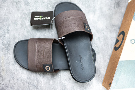 Bangkok, Thailand - June 28, 2024 : Cartago man slide sandals, the foot pad foot comfort. Close upのeditorial素材