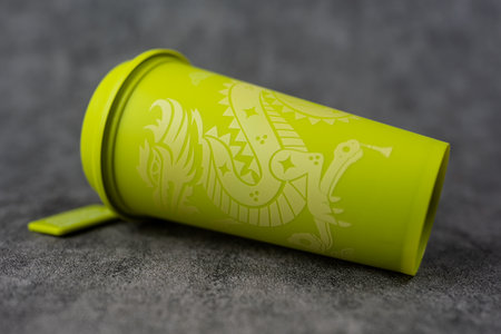 Bangkok, Thailand - June 28, 2024 : Dragon reusable cup from Cafe Amazon, Get power to enhance your luck with cup name of Dragon pattern. Get 1 free one cup when order via online deliveryのeditorial素材