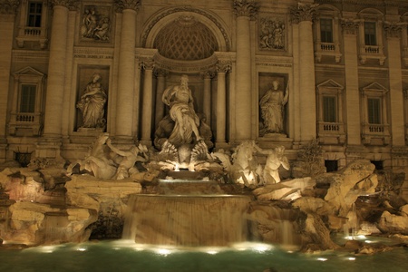 Trevi fountain at night, Rome, Italyのeditorial素材