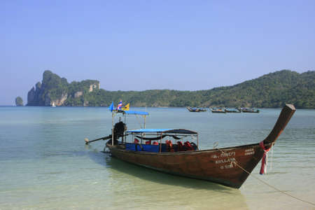 Longtail boat at the beach, Phi Phi Don island, Thailandのeditorial素材