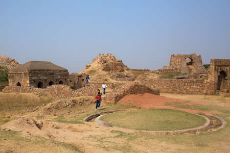 Boys running around Tughlaqabad Fort, New Delhi, Indiaのeditorial素材