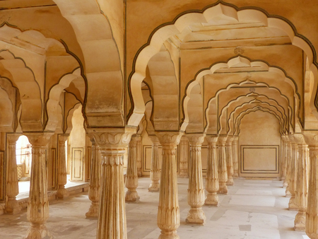 Sattais Katcheri Hall in Amber Fort near Jaipur, Rajasthan, India. Amber Fort is the main tourist attraction in the Jaipur area.のeditorial素材