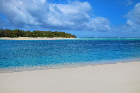 Channel between Ouvea and Mouli Islands flowing into Ouvea Lagoon, Loyalty Islands, New Caledonia. The lagoon was listed as Unesco World Heritage site in 2008.の写真素材