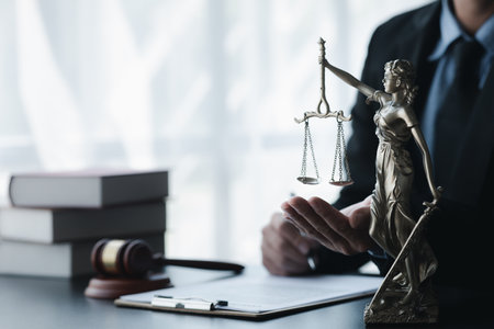 Lawyer concepts to testify to clients and to provide counseling in cases, to provide legal relief, to maintain law and fairness, to proceed with transparency, to attorneys to defend cases in court.の写真素材