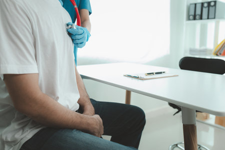 Doctor are recommending medicines to patients after being examined and diagnosed by the patient's doctor, the concept of treatment and symptomatic medication dispensing by the pharmacist.の写真素材