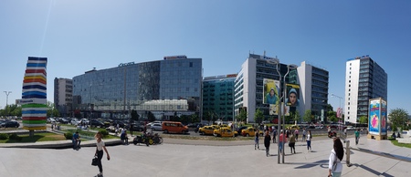 Metropolitan area is city, sky and daytime. That marvel has urban area, mixed use and downtown and that beauty contains tower block, building and metropolis.のeditorial素材