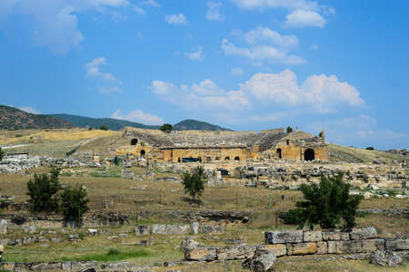Pamukkale phrygia hiearpolis apollon templeの写真素材