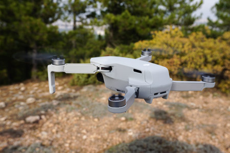 29 December 2020 Eskisehir Turkey. Dji Mavic Mini air drone in air close up viewのeditorial素材