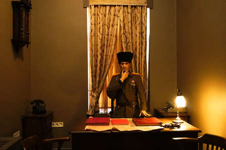 8 May 2022 Diyarbakir Turkey. Wax Statue of Ataturk in Diyarbakir Ataturk Museum in Diyarbakirのeditorial素材