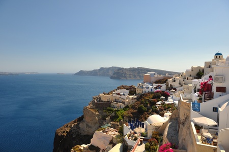summer vacation on beautiful vulcanic island santorini at greeceのeditorial素材