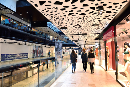 modern bright shopping mall indoor architectureのeditorial素材