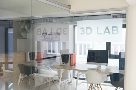 3D lab, new technology laboratory classroom. Startup business modern office interiorの写真素材