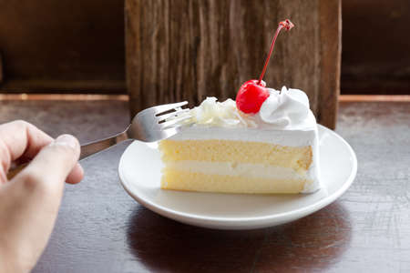 coconut cake on white plate, coconut cakeの写真素材