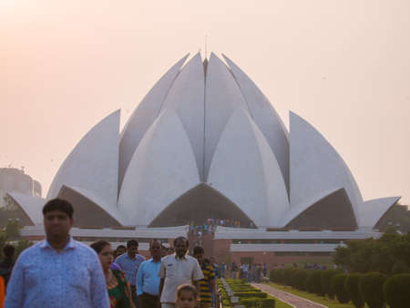 New Delhi, India - November 28, 2018: People visiting Lotus Temple.のeditorial素材