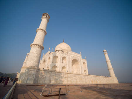 Agra, India - December 12, 2019: The legendary Taj Mahah in India.のeditorial素材