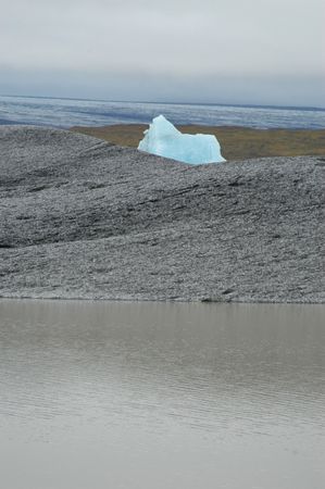 Iceberg in Glacier Lake (Iceland)の写真素材