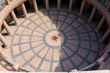 Texas Capitol building exterior taken during the day in Austin, Texasのeditorial素材