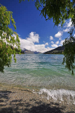 Lake Wakatipu, viewed from Marine Parade, Queenstown, New Zealand の写真素材
