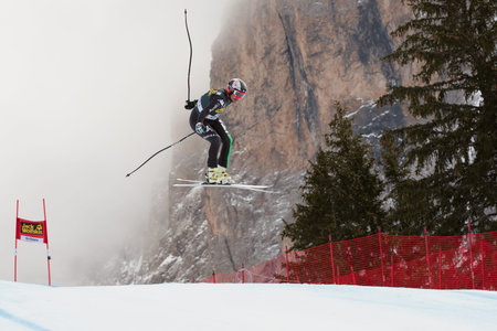 VAL GARDENA, ITALY - DECEMBER 21   VARETTONI Silvano  ITA  races down the Saslong competing in the Audi FIS Alpine Skiing World Cup MENのeditorial素材
