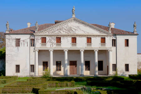 The Villa Valmarana (also known as Valmarana Scagnolari Zen) is a Renaissance villa situated in Lisiera, a locality of Bolzano Vicentino, Province of Vicenza, northern Italy. Designed by Andrea Palladio, it was originally built in the 1560sのeditorial素材