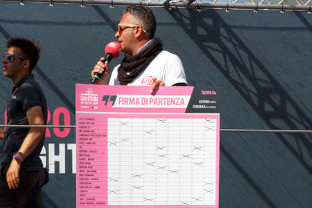 Farra d'Alpago lake Santa Croce, Italy â May 21, 2016: the start of the 99th Tour of Italy 2016 from Farra d'Alpago to Corvara.のeditorial素材