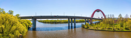 Zhivopisny suspension bridge landscape in Moscow, Russia. It is the first cable-stayed bridge in Moscowの写真素材