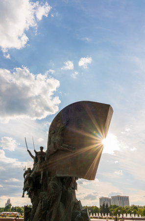 Moscow, Russia - July 31, 2022: Monument to the heroes of the First World War on Poklonnaya Hill in honor of the centenary of the First World War. Sculptors: A.Kovalchuk, P.Lyubimov, V.Yusupovのeditorial素材