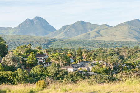 GEORGE, SOUTH AFRICA - JANUARY 4, 2015: View of one of the suburbs in George with the Outeniqua Mountains in the backgroundのeditorial素材