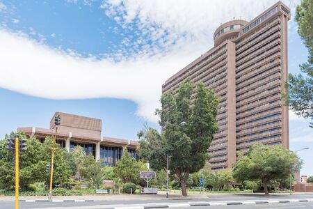 BLOEMFONTEIN, SOUTH AFRICA, DECEMBER 16, 2015: The Free State Provincial Government Building previously CR Swart Building with revolving restaurant on top and the Sand du Plessis Theatre Complexのeditorial素材