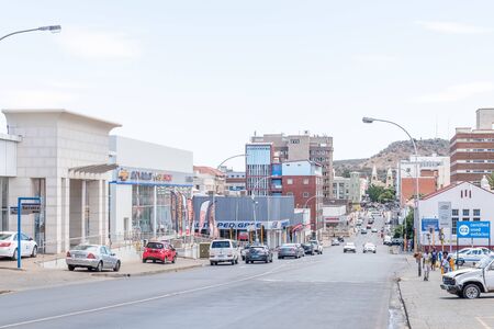 BLOEMFONTEIN, SOUTH AFRICA, DECEMBER 16, 2015: View of upper Church Street with the Twin Spired Church in the back. The statue of Nelson Mandela is visible on Naval Hillのeditorial素材