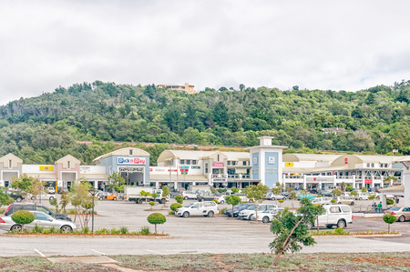 PLETTENBERG BAY, SOUTH AFRICA - MARCH 3, 2016: A shopping centre in Plettenberg Bay, a coastal town on the Garden Routeのeditorial素材