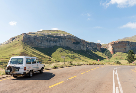 GOLDEN GATE HIGHLANDS NATIONAL PARK, SOUTH AFRICA - MARCH 14, 2018: Dolerite Dyke at Golden Gate in the Free State Province of South Africaのeditorial素材
