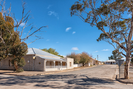 FRASERBURG, SOUTH AFRICA, AUGUST 7, 2018: A street scene, with historic houses, in Fraserburg in the Northern Capeのeditorial素材