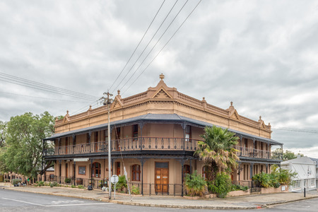 PIKETBERG, SOUTH AFRICA, AUGUST 22, 2018: A street scene, with an historic hotel, in Piketberg in the Swartland region of the Western Cape Provinceのeditorial素材